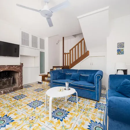 Faraglioni 3 Bedrooms With Seaview Holiday home