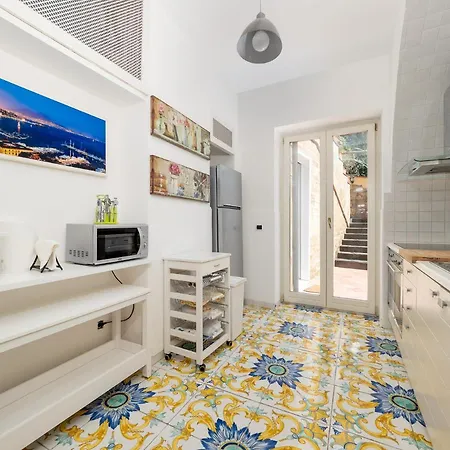 Vakantiehuis Faraglioni 3 Bedrooms With Seaview *